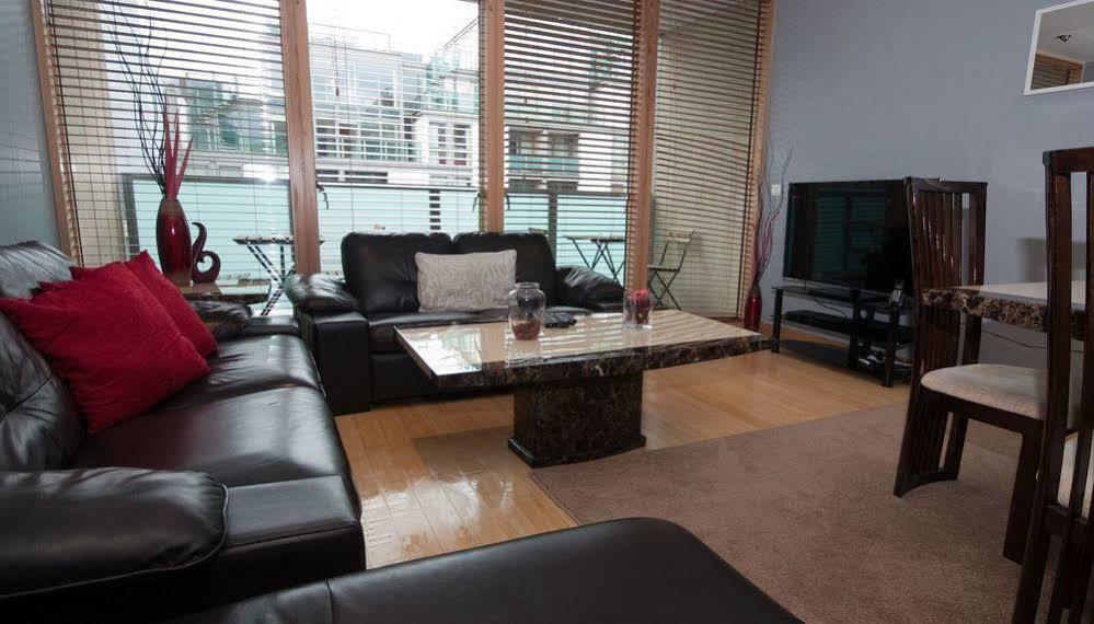 Dockland Apartments Dublin City Екстер'єр фото